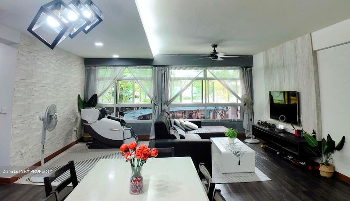 Blk 426C Floral Spring @ Yishun (Yishun), HDB 5 Rooms #501991811